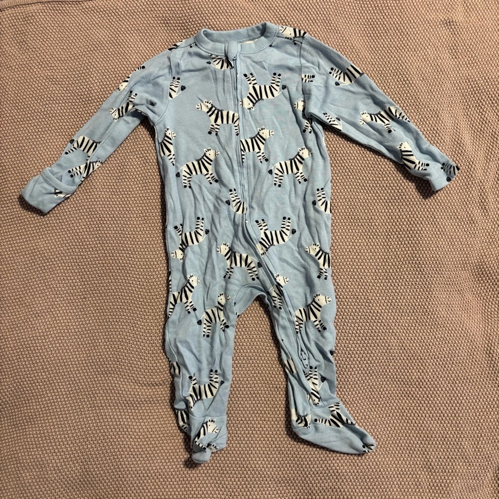 Old Navy Blue Giraffe Print Footed One Piece